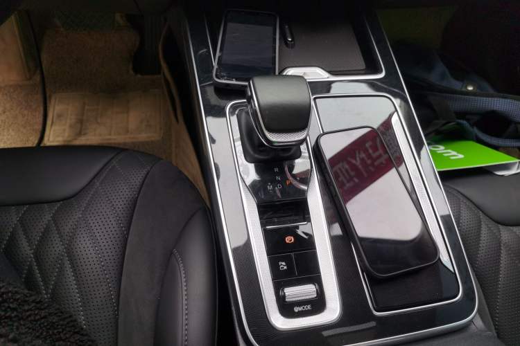 Used Hongqi HS5 2023 2.0T Qixiang Pro Edition
