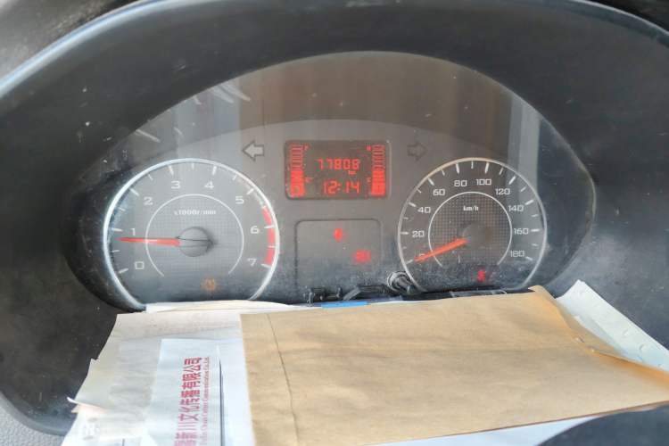 Used Wuling Hongguang V 2019 1.5L Jingqu Version China VI LAR
