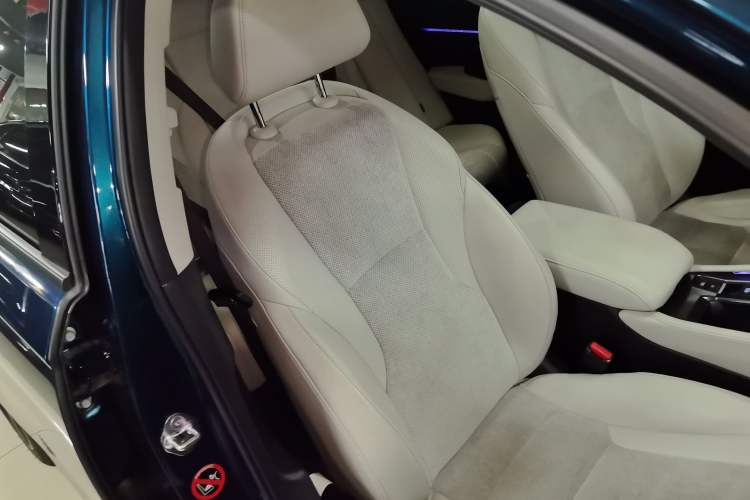 Used Honda Accord New Energy 2023 2.0L ePHEV Flagship Edition Right Front Seat