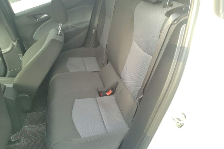 Used Chevrolet Cruze 2018 Redline 320 Automatic Pioneer Edition
