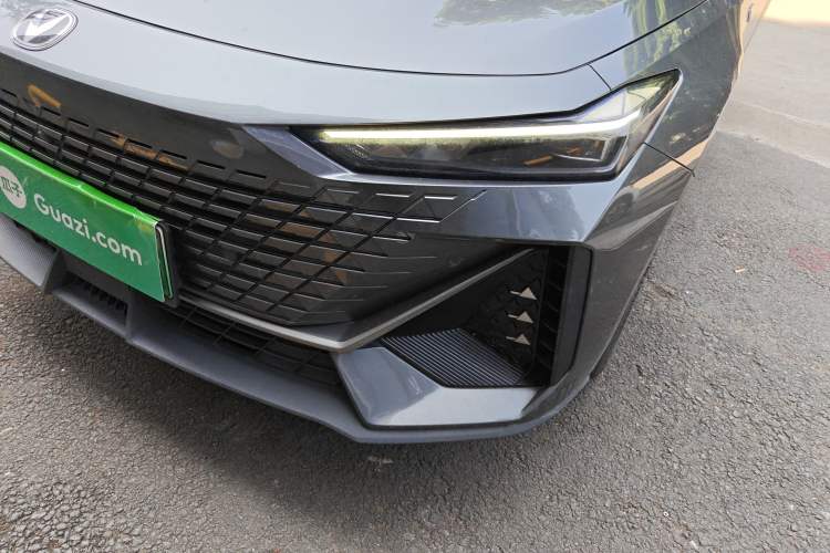 Used CHANGAN UNI-V iDD 2023 Zhidian iDD 1.5T 113km Smart & Fun Version (Rapid Edition)