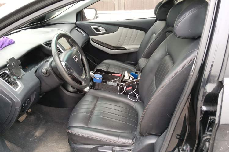 Used Luxgen 5 2015 1.8T Automatic ZhiZun Model