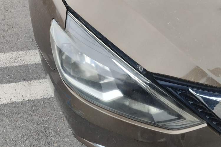 Used Nissan Sylphy 2016 1.6 XL CVT Deluxe Edition Right Front Headlight