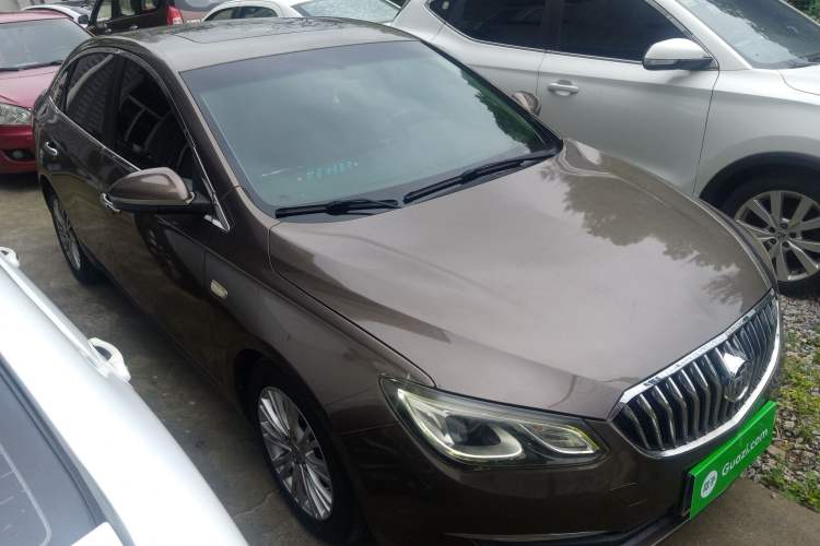 Used Buick GT 2015 18T Dual-Clutch Luxury Model Front Right 45 Deg