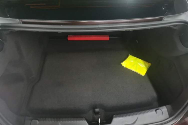 Used Jaguar XEL 2021 2.0T 250 PS S Progressive Elegance Edition