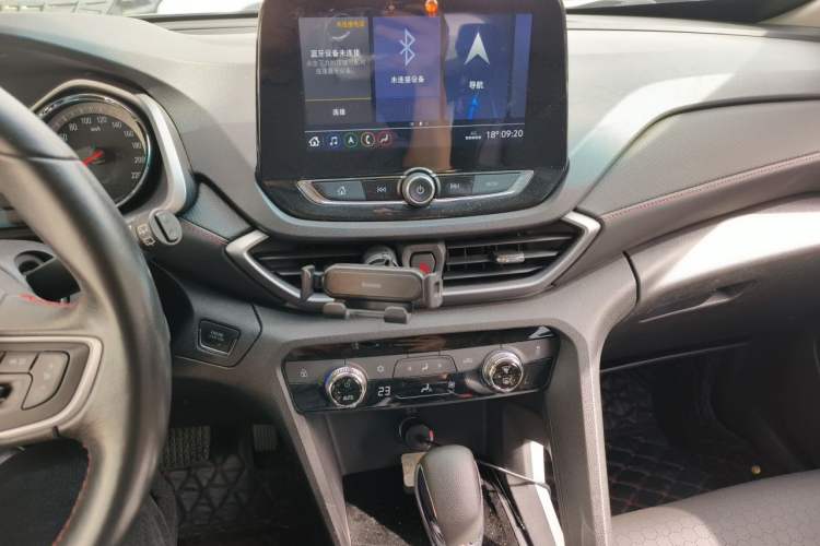 Used Chevrolet Orlando 2020 Light Hybrid Redline 530T Automatic Enjoyment Edition (5+2 Models)