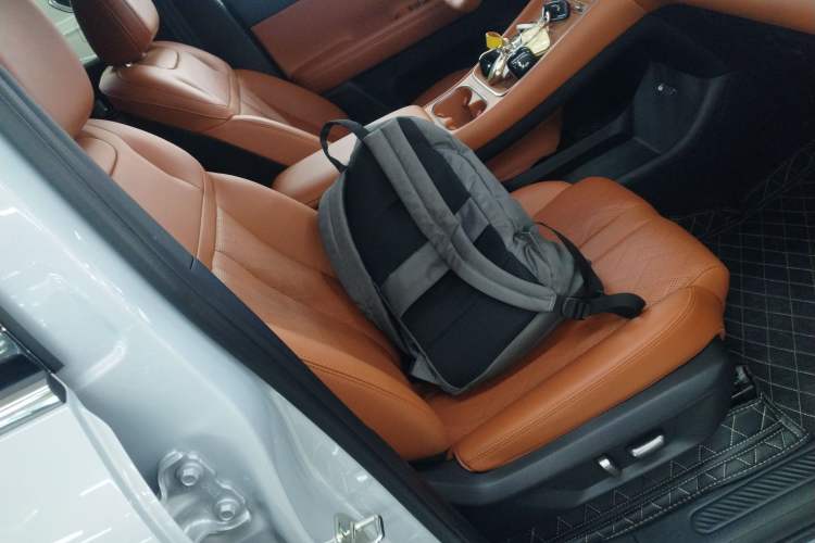 Used Wuling Xingguang S 2025 Model, 130km High-Power Flagship Edition
