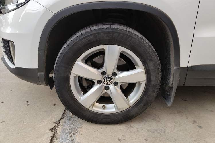 Used Volkswagen Tiguan L 2013 1.8 TSI Automatic Two-Wheel Drive Comfort Edition
