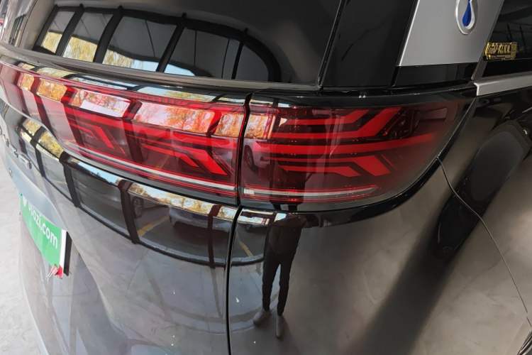 Used Denza D9 2024 PIONEER Four-Seat Pioneer Edition
