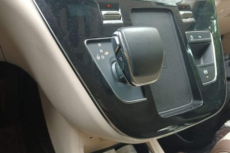 Used Bestune M9 2023 2.0T Ultimate Edition