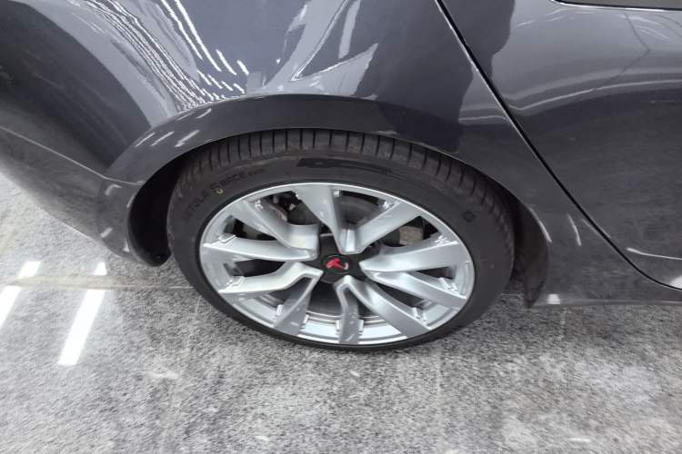 Used Tesla Model 3 2023 Rear-Wheel-Drive Version Exterior 5