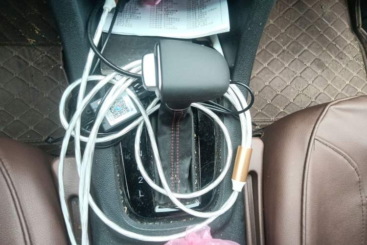 Used Karry K60 2018 1.5L Automatic Luxury Model Gear Lever