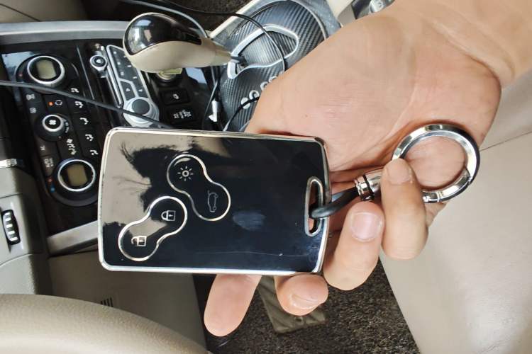 Used Renault Koleos 2010 2.5L 4x4 Comfort Edition