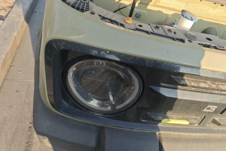 Used Geely Galaxy Panda 2024 200km Panda Rider Right Front Headlight