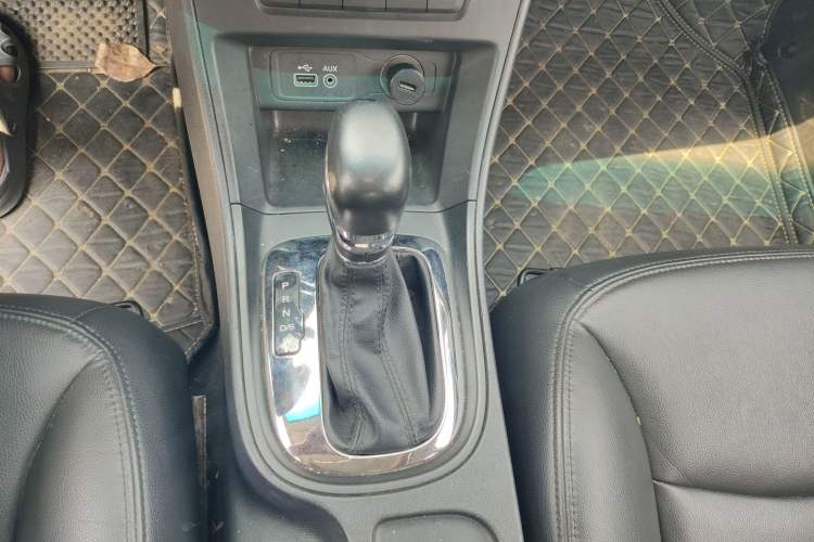 Used Roewe 360 2015 1.5L Automatic Luxury Edition