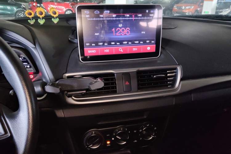 Used Mazda 3 Axela 2017 Hatchback 1.5L Automatic Comfort Model Emission Standard China V