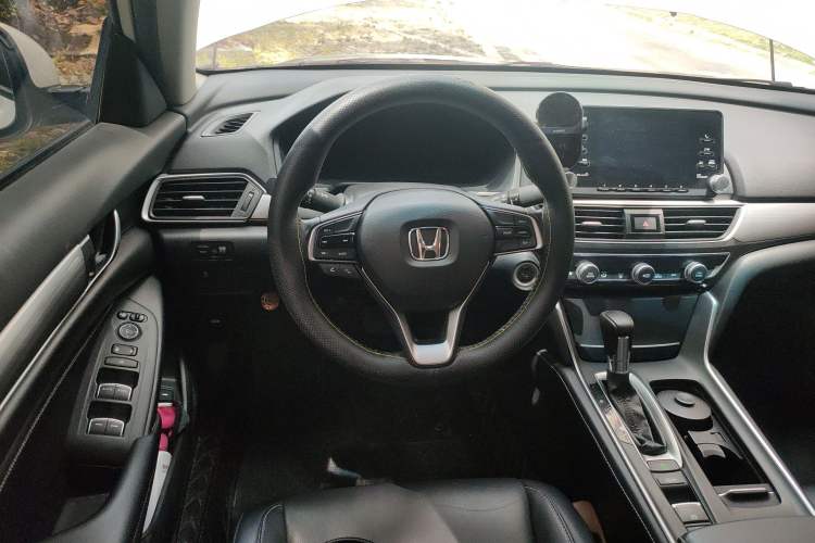 Used Honda Inspire 2019 260TURBO Elegant Edition China VI Emission Standard