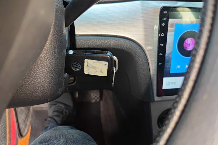 Used Volkswagen Gran Lavida 2013 1.6L Automatic Fashion Model Vehicle Key