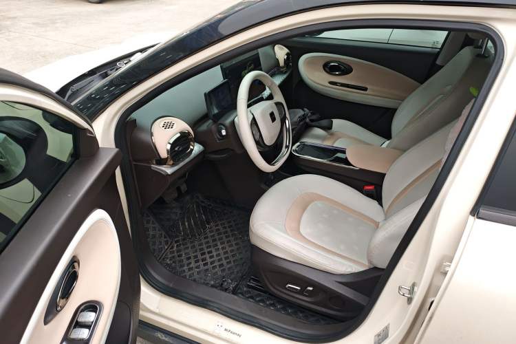 Used JAC Yiwei 3 2023 505km Pro+