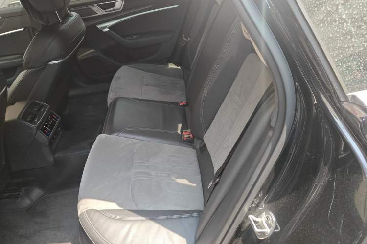 Used Audi A6L 2024 45 TFSI quattro Prestige Dynamic Edition
