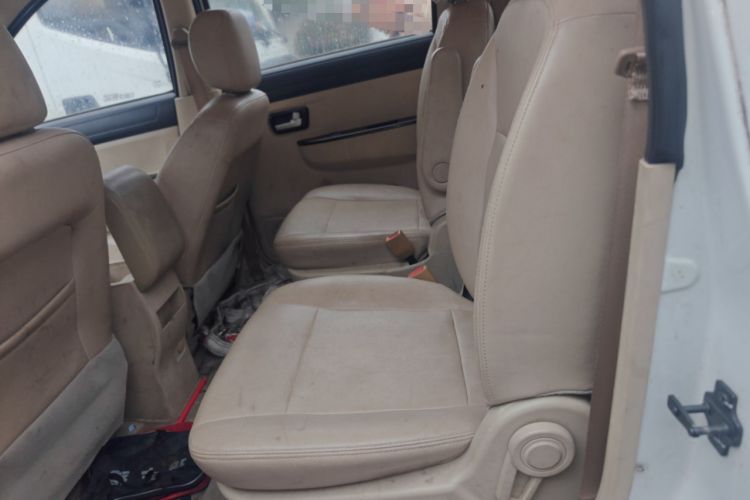 Used Dongfeng Fengon 370 2016 1.5L Manual Standard Edition SFG15-02 5 Seats