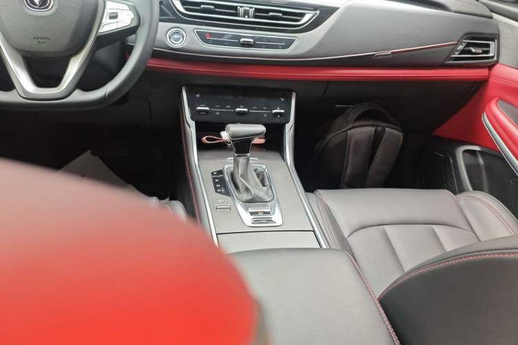 Used CHANGAN CS75 2023 Enjoy Edition 1.5T DCT Prestige Version
