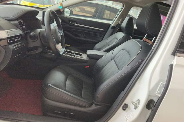 Used Nissan Teana 2022 2.0T XL Enjoyment Edition Left Front Seat