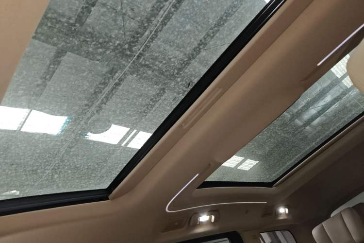 Used Buick Century 2023 2.0T Seven-Seater Deluxe Edition