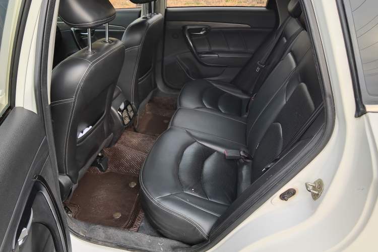 Used GAC Trumpchi GA6 2016 235T DCT Luxury Edition Left Rear Seat