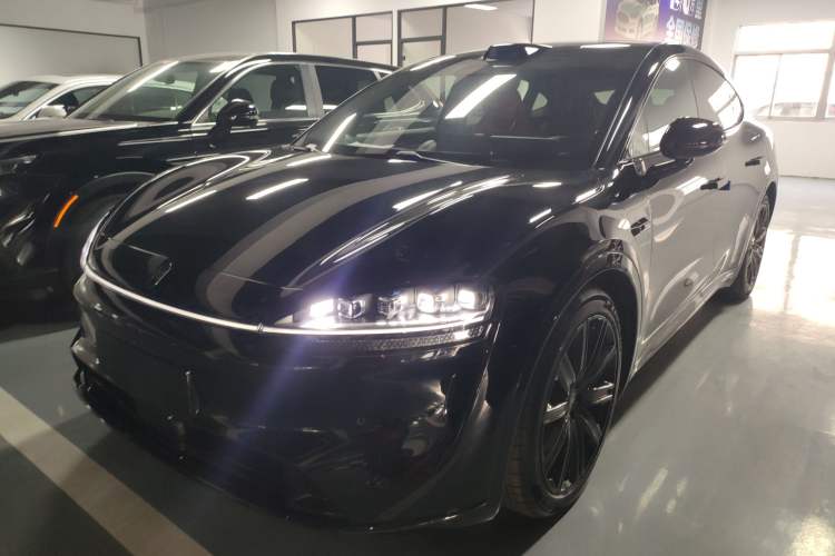 Used Hima Luxeed R7 2024 All-Electric 736 km Ultra