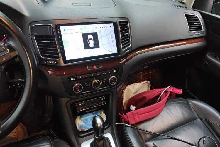 Used Volkswagen Sharan 2013 1.8TSI Comfort Model Euro IV Audio And AC Panel