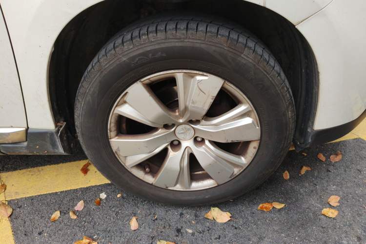 Used Peugeot 2008 2014 1.6L Automatic Fashion Edition