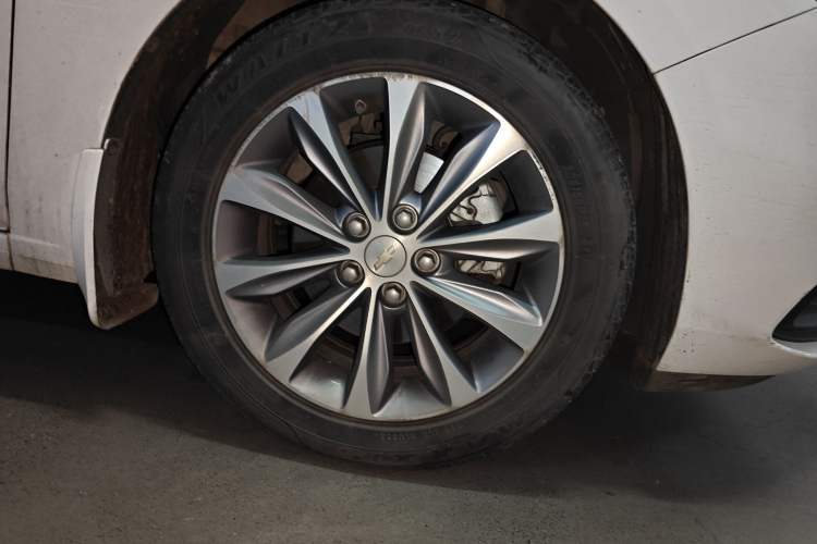 Used Chevrolet Monza 2020 320 Automatic Enjoyment Edition