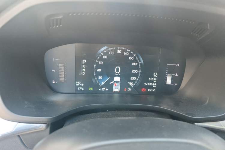 Used Volvo XC60 2019 T5 4x4 Smart Edition China VI Standard