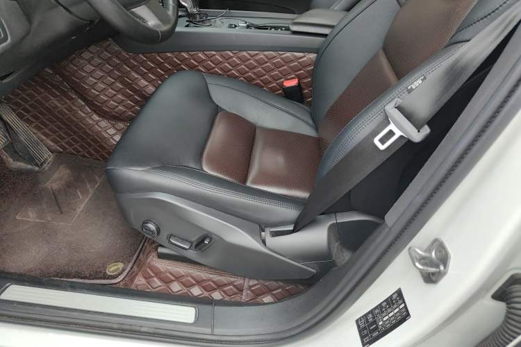 Used Volvo XC60 2020 T4 SmartDrive Luxury Edition