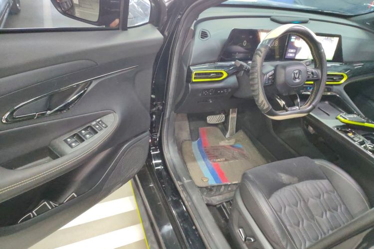 Used Changan UNI-T 2022 1.5T Sport Edition Flagship Version
