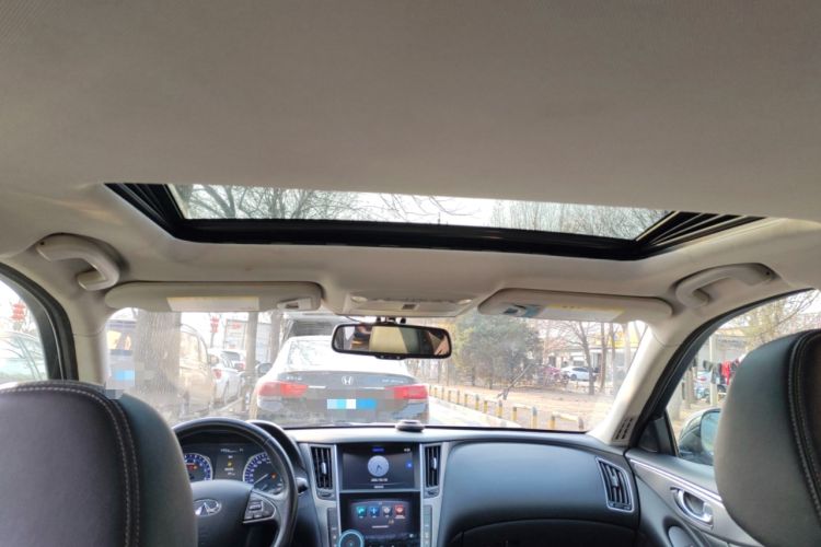 Used Infiniti Q50 2014 3.7L Luxury Edition