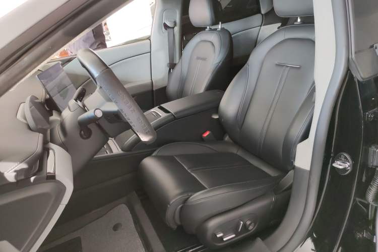 Used Zeekr 007 2024 Rear-Drive Intelligent Driving Version 75 kWh
