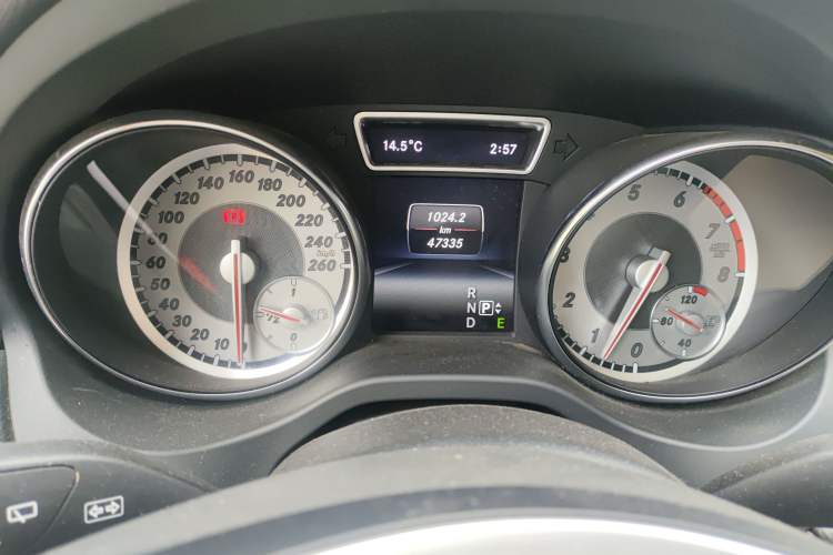 Used Mercedes-Benz GLA 2015 GLA 220 4MATIC Fashion Model