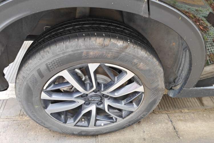 Used Haval H6 2024 1.5T Two-Wheel-Drive Classic Edition
