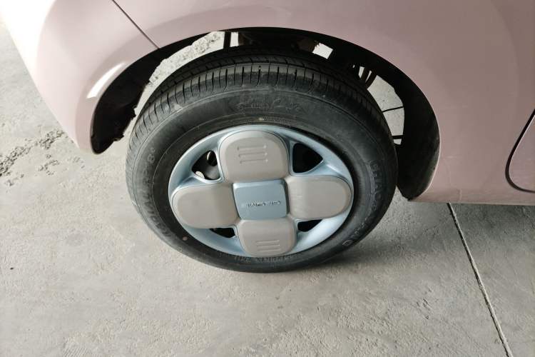 Used Geely Galaxy Panda 2023 Panda Mini 200km Endurance Bear