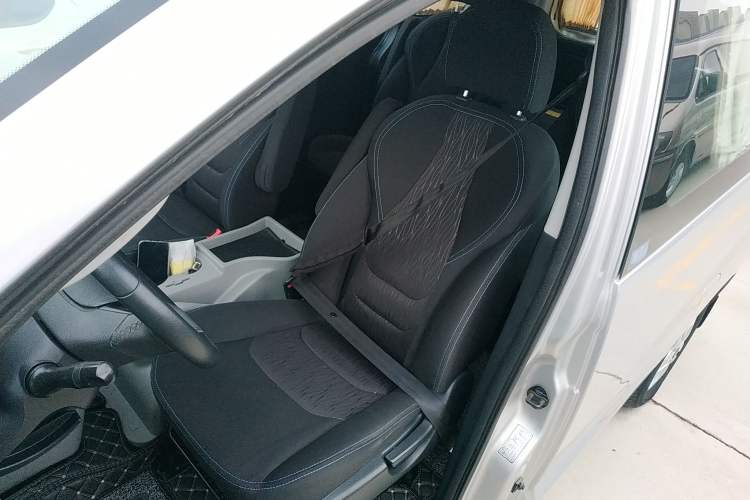 Used JAC Refine M3 2019 IKEA Edition 1.6L Luxury Smart Model