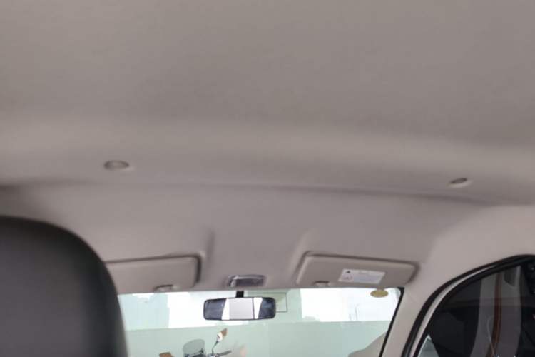 Used Dongfeng NAMMI BOX 2022 Chasing Wind Edition 331 km Standard Model Headliner