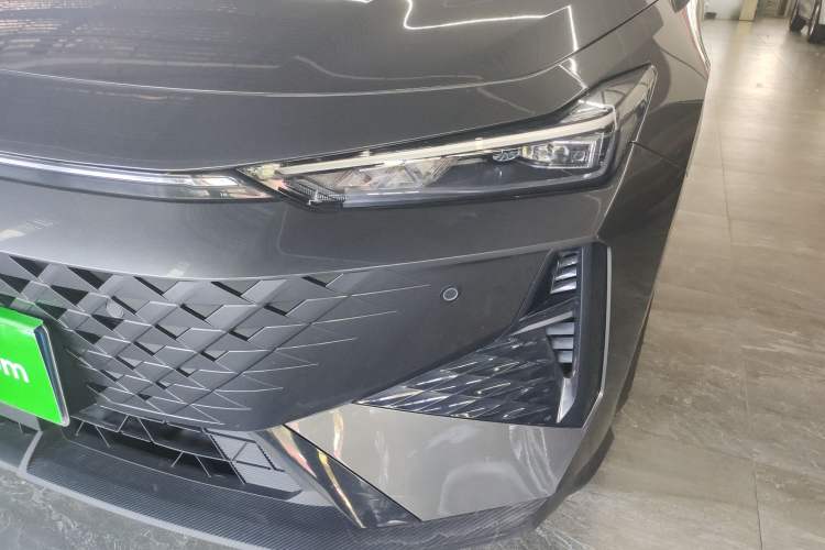 Used CHANGAN UNI-V 2024 1.5T Prestige Edition Left Front Headlight