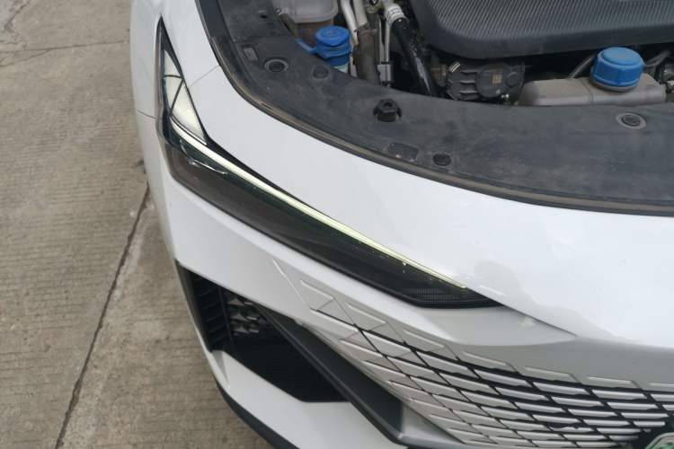 Used CHANGAN UNI-V iDD 2023 ZhiDian iDD 1.5T 113km ZhiKu Model