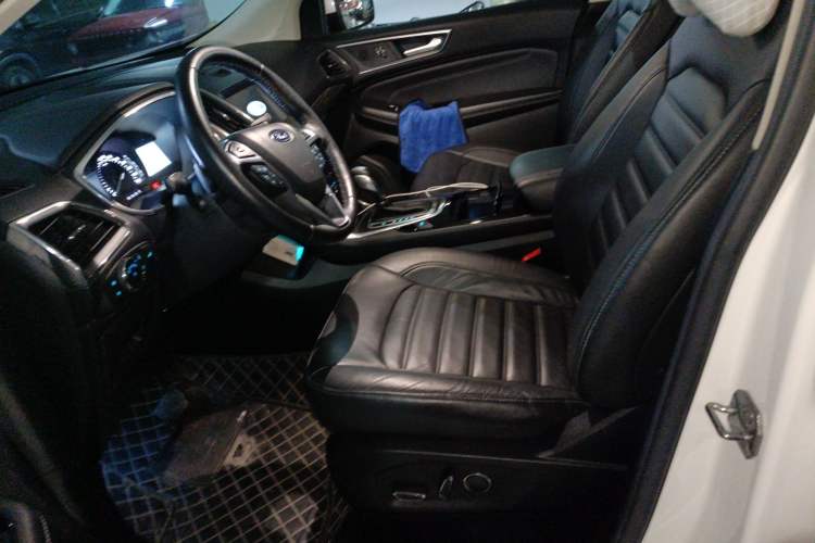 Used Ford Edge 2018 EcoBoost 245 Two-Wheel-Drive Titanium 7-Seater China V Standard