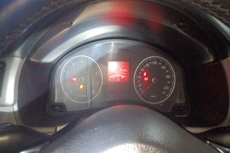 Used Volkswagen Bora 2012 1.6L Manual Fashion Edition Instrument Cluster