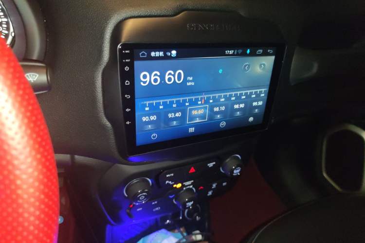 Used Jeep Renegade 2018 Connected Large Screen Version 180T Automatic High-Energy Edition
