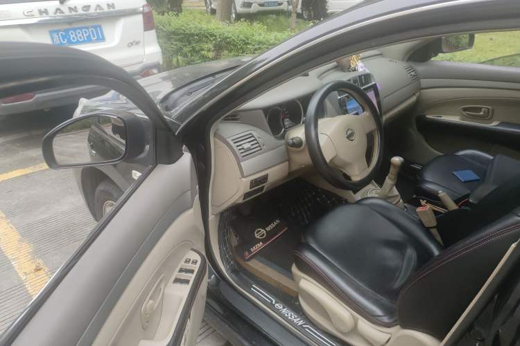 Used Nissan Sylphy 2016 Classic 1.6XL Manual Luxury Edition Driver Seat