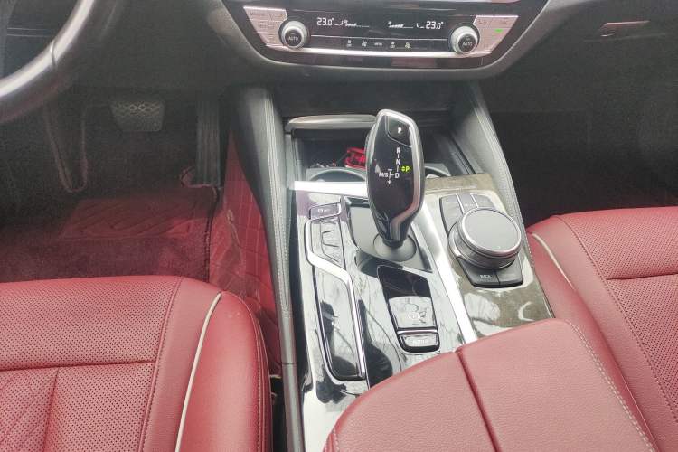 Used BMW 5 Series 2021 Facelifted 525Li M Sport Package